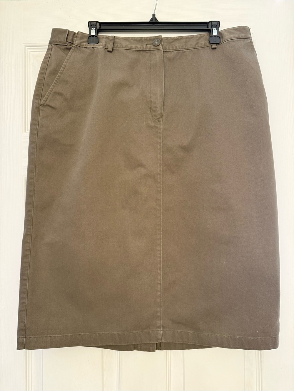 L.L. Bean Straight Pencil Skirt in Olive